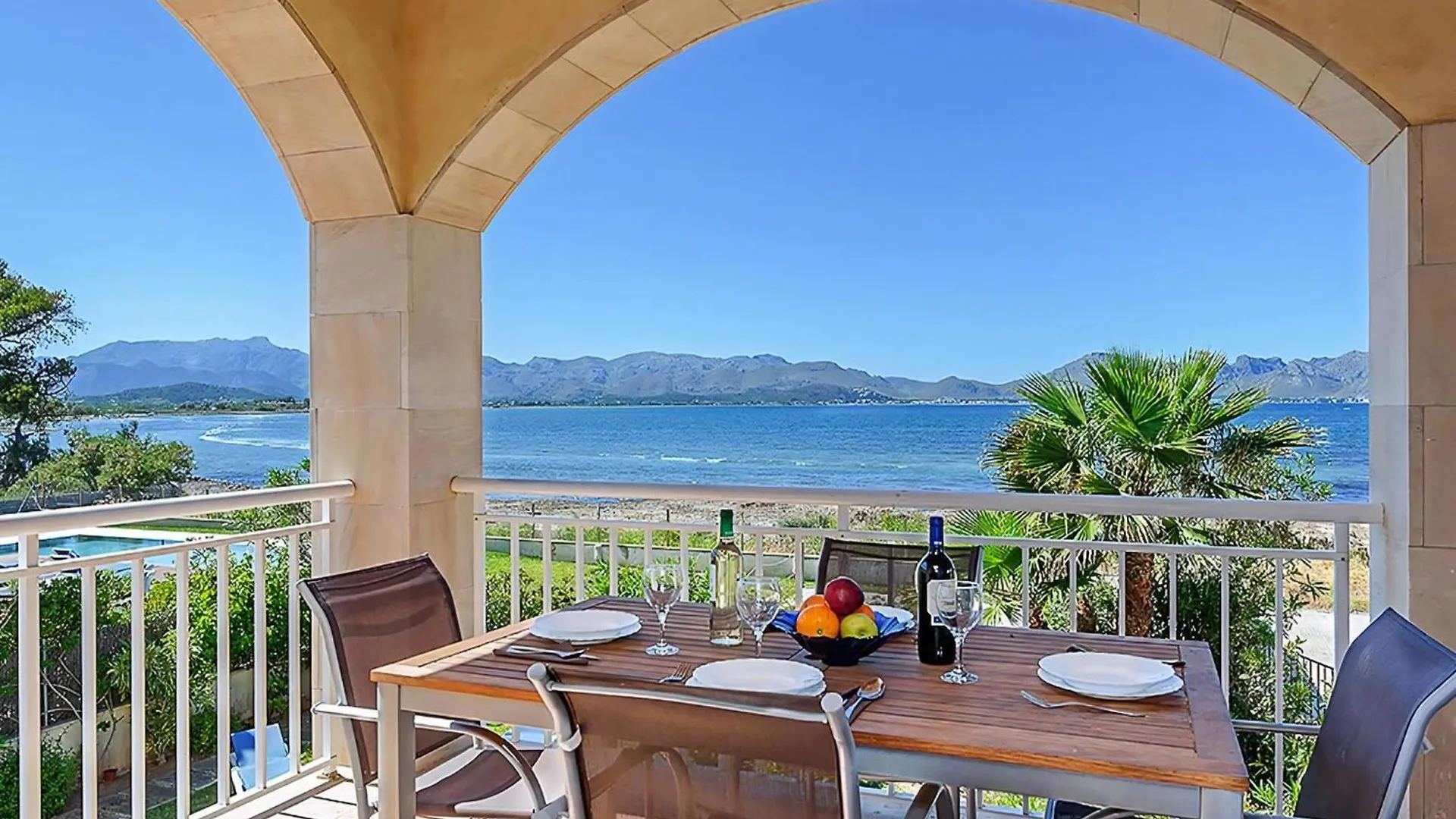 Ferienhaus Wunderschoene Villa Mit Herrlichem Meerblick Alcúdia